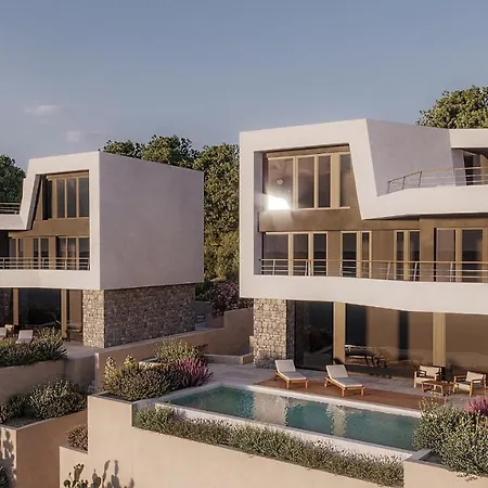 Villa Monachus Ii *