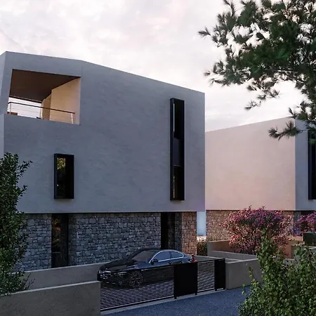 Monachus Ii Villa *